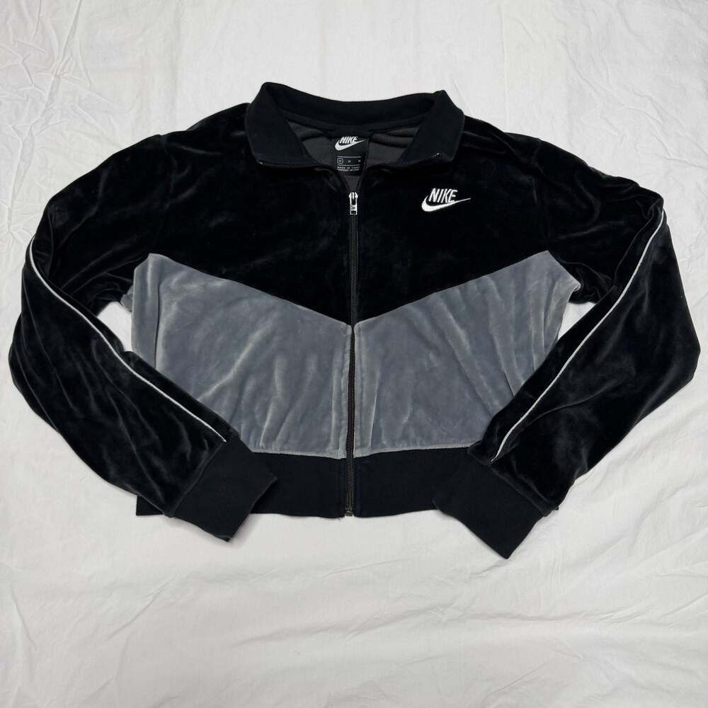 Nike Women’sMedium Black Gray Heritage Velour BV5046010 Sportswear Track Jacket